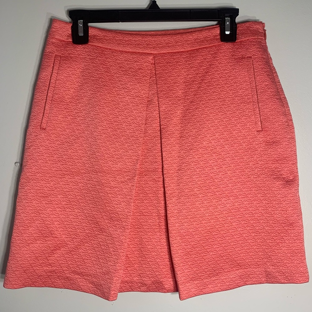 3/$20 Sale! T Tahari Textured Pleated A Line Mini Skirt